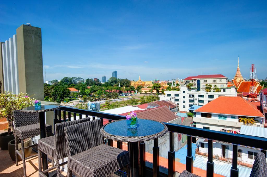 Apsor Palace 4* Phnom Penh