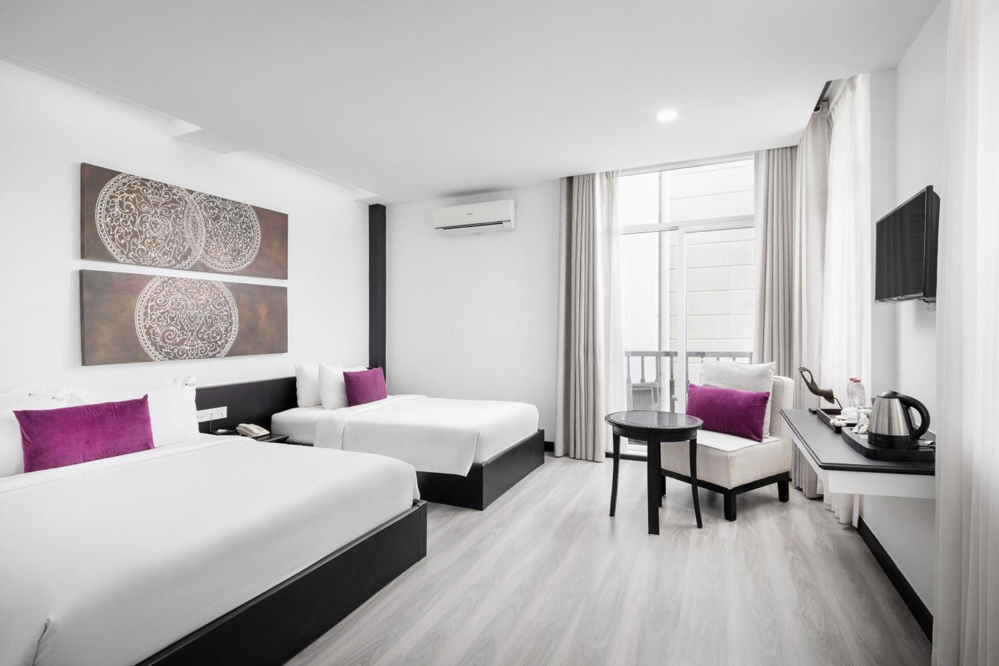 Apsor Palace Phnom Penh
